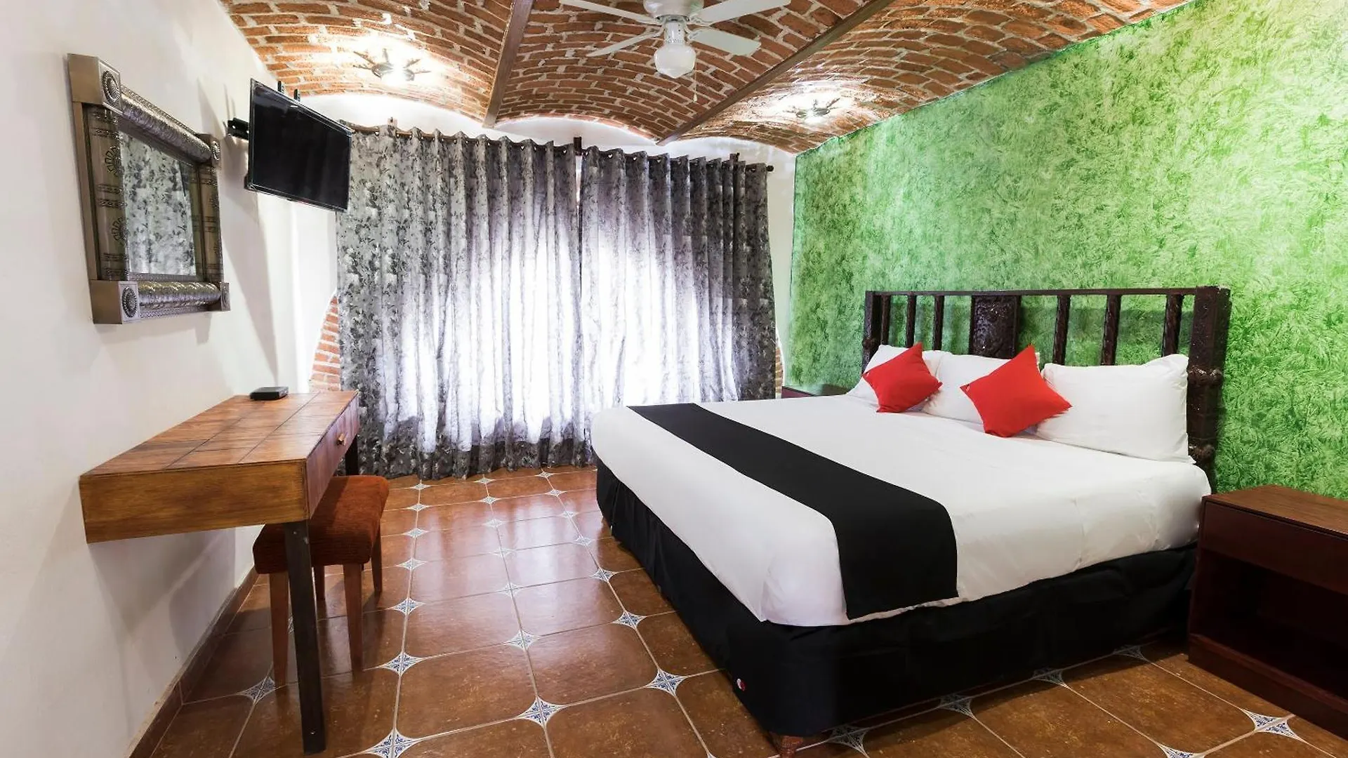 Hotel Hacienda Tonalmain, Central Nueva Guadalajara